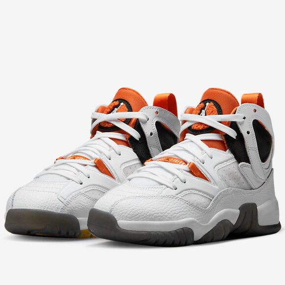 Nike Air Jordan Jumpman Two Trey (GS) - NEW IN BOX - NEVER USED - SIZE 6.5 YOUTH - Picture 2 of 7